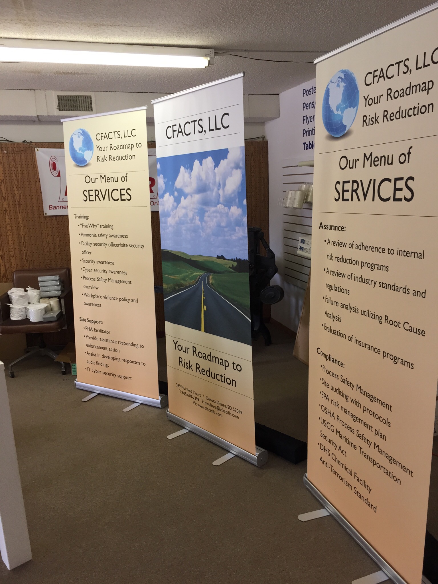 CFACTS retractable Banner Stand